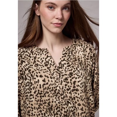 Gedessineerde raglan blouse