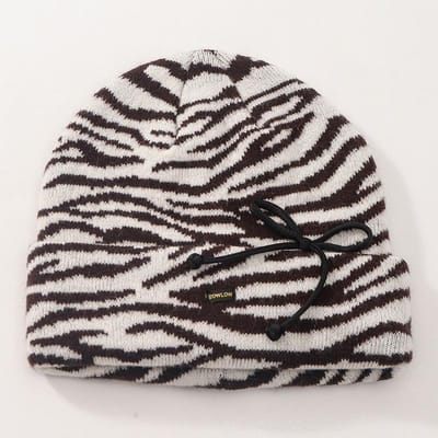 Chapeau d'hiver pour femme Chapeau tricoté décontracté polyvalent Grande circonférence de tête Chapeau en laine épais et chaud Rayures zèbre Protection des oreilles Chapeau d'hiver One Size gray