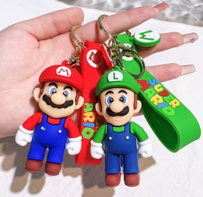 Pradeo - Duo Pack - Alternatieve Sleutelhanger Van Mario & Luigi - Super Mario - Hard Siliconen - Cadeau Voor Volwassenen en Kinderen - Geschenk Voor Verjaardagen en Feestdagen - Cadeautje Voor Hem & Haar - Key Chain