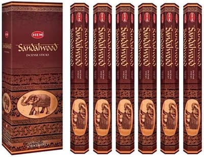 HEM Wierook Sandelwood, 120 stokjes in een Six Pack. merk, met de hand gerold in India. door Wierook