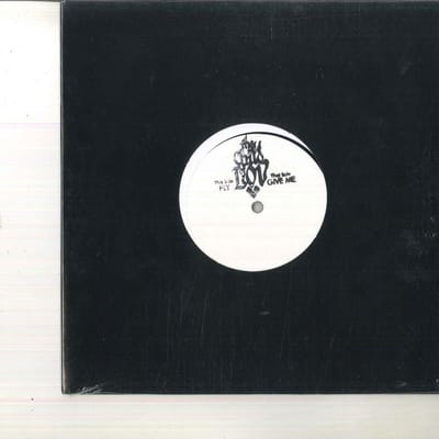 Disque 10 pouces CHILD OF LOV - Fly / Give Me  DS067T Double Six 2013 Royaume-Uni & Europe Dance & Electronica gray