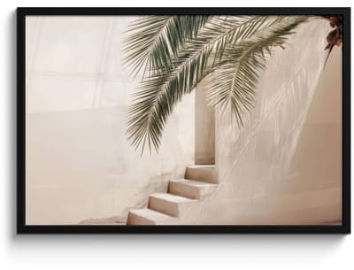Poster in lijst - Fotolijst 90x60 cm - Posters - Palmboom - Schaduw - Trap - Beige - Posterlijst zwart - Decoratie - Wanddecoratie woonkamer - Muurdecoratie slaapkamer
