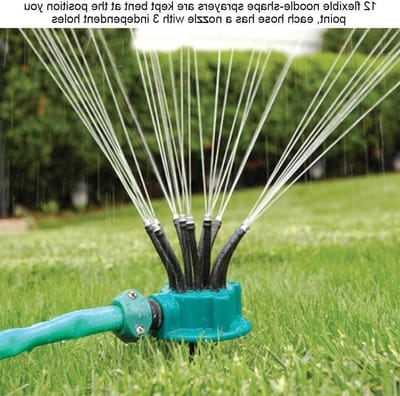 12-Tak Tuinsproeier met Grondpinnen - Tuinsproeier - Flexibele Slangen Irrigatie Systeem - Waterbesparend voor Gazon, Bloemen & Moestuin