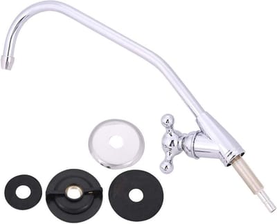 Dailygoods- Waterfilter - Wastafelkraan met 360° Rotatie - Keukenkraan van Roestvrij Staal - Geschikt voor Onderwaterfilters - Duurzaam en Elegant Design