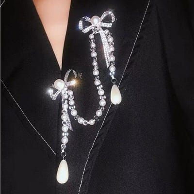 Nieuwe Mode Strass Dubbele Strik Speld Broche Vintage Parel Kwastje Pak Kraag Revers Shirt Broches Hoge Kwaliteit black