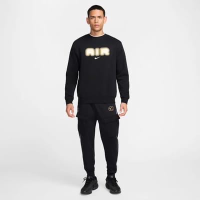 Nike Sportswear Swoosh Air Fleece Sweatshirt - Trui - Unisex - XXL - Zwart/Goud/Wit