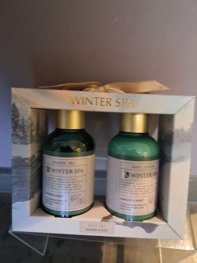 geschenk set mannen verjaardag - vader dag - leuk kado - geschenk - kerst pakje - verzorging - winter spa - ginger en munt