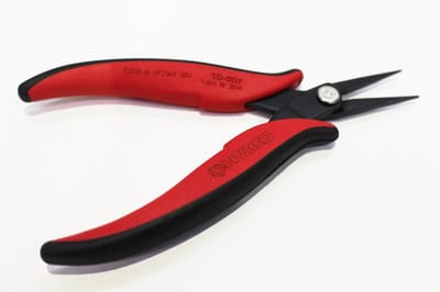 Punt Tang - Naaldtang Draad - Elektronica Assemblage - Ergonomische Grip - 1.3 mm Snijbreedte - Zwart