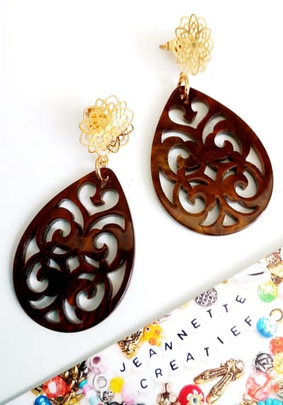 Jeannette-Creatief® - Resin - Barok Druppel - Oorbellen Dames - Chocoladebruin - Oorbellen Bruin - Sterren - Koffie bruin - Oorbellen Chocolade Bruin - Oorhangers - Statement Oorbellen - Druppelvormige oorbellen - Bohemien - IBIZA - Mocha Mousse