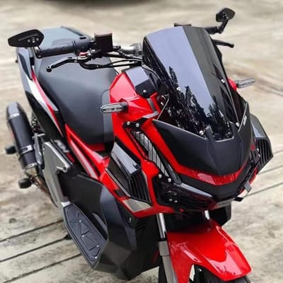 Motorfiets Winglet Aerodynamische Vleugel Kit Motorfiets Zijspoiler Universele Gemodificeerde Accessoires Vervanging voor ADV150 zwart