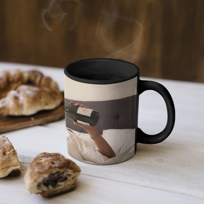 Magische Mok - Foto op Warmte Mokken - Koffiemok - Champagne - Bed - Bubbels - Magic Mok - Beker - 350 ML - Theemok