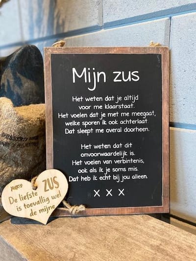 Tekstbord Mijn zus + houten hartje zus / natural-black  / mooie tekst /  moederdag / verjaardag / cadeau / landelijk stoer en sfeervol