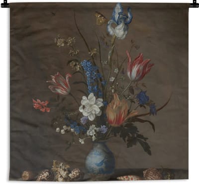 Wandkleed - Wanddoek - Bloemen in een Wan-Li vaas en schelpen - Schilderij van Balthasar van der Ast - 120x120 cm - Wandtapijt