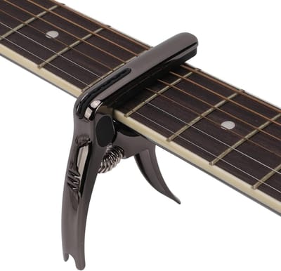Agatige Elektrische Gitaar Capo - Geschikt voor Acoustic, Electric Gitaar, Ukulele en Bass - Inclusief Pick Holder Bag (Zwart)