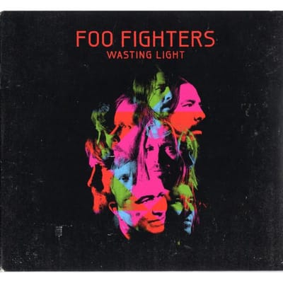 CD FOO FIGHTERS - Wasting Light 88697844932 Roswell Records 2011 US Rock Gebruikt pink
