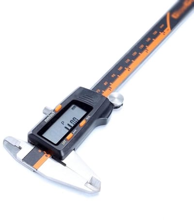 GELLDG Professionele Digitale Schuifmaat - Digitale schuifmaat van 150 mm - Elektronische micrometer - Zeer nauwkeurig meetinstrument - Met millimeter/inch-omrekeningsfunctie - RVS - 150mm meetbereik