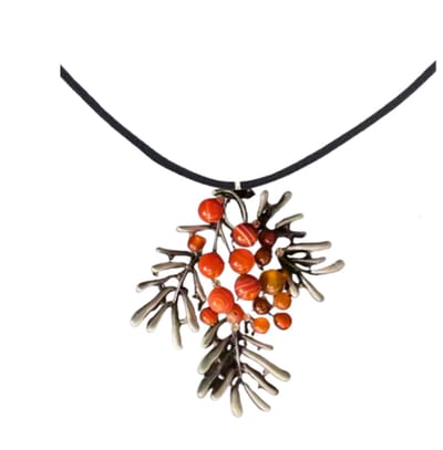 Ketting- takje -besjes - rood- zilverkleur -65 cm- verstelbaar- Charme Bijoux