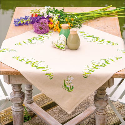 Vervaco - Tafelkleed kit Lilly of the Valley - PN-0222836 - Borduren - Borduurpakket - Borduurpakket volwassenen - Borduurpakket kind
