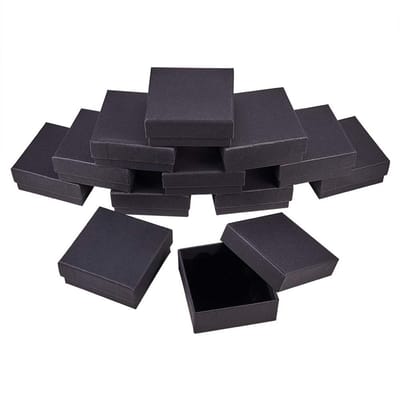 Dailygoods- Geschenkdozen met deksel - Sieraden/doosjes - Mat zwart - Binnenkant fluweel - Karton - Recyclebaar materiaal - Sieradendoosjes