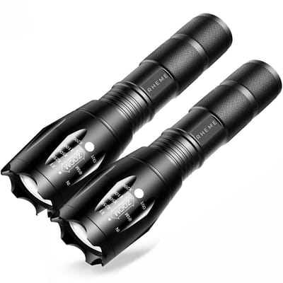 Zaklamp - Militaire Zaklamp - Set van 2 - Oplaadbare Batterijen & Oplaadstation - 2000 lm - Waterdicht - Zoomfunctie - Rheme