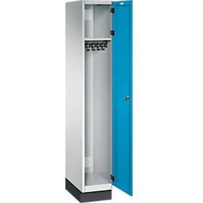 C+P Cambio locker, 1 vak, met sokkel, B 300 x D 525 x H 1980 mm, lichtgrijs/lichtblauw