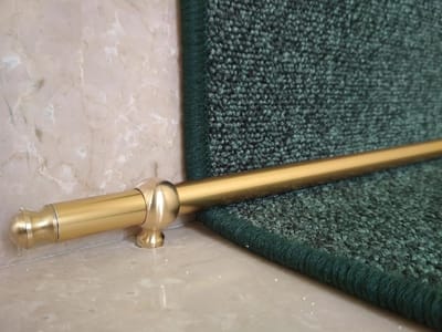 Trapstaven - Bevestigingsstaven Tapijt - Vloerbedekking Bevestigen - Dubbele Schroefdraad Oogjes - 80 cm - Goud