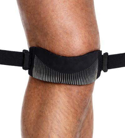 Patellabrace (kniebrace) - Zwart- Maat One size - patellabandje - Verstelbare Knieband - Kniebandage Ondersteuning Knie - Steunverband – Kniebrace voor Heren / Dames - Patella Blessures, Artrose & Meniscus