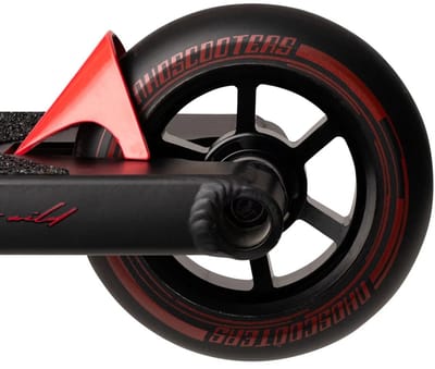 NKD Stuntstep Mono Black / Red 89 / 95 / 99,3cm