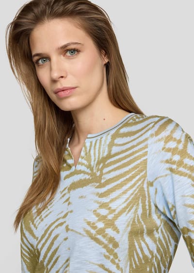 Shirt met bladerprint van vlamgaren - lichtblauw / kaki - Gr. 38 van Goldner Fashion