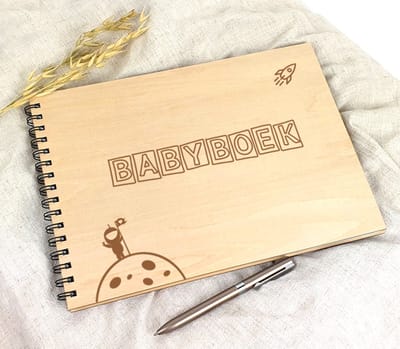 Kraambezoekboek - Baby - Gastenboek - Babyborrel - Baby invulboek - baby cadeau - Kraamboek hout A4 blanco pagina's liggend - Ruimte - Kado baby