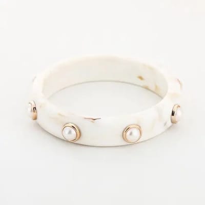 Armband - wit/marmerlook- parels - goud - trendy