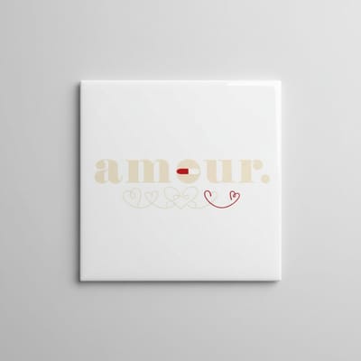 Amour Liefde Tekst Decoratieve Tegel 15×15 cm – Minimalistische Romantische Wandtegel voor Huis & Cadeau Decor