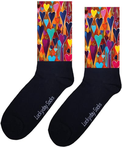 LuckyDay Socks - Hartjes sokken - Liefde - Kleurrijke sokken - Verjaardag cadeau vrouw en man - Vrolijke sokken - Valentijns cadeau - Kerst sokken - Grappige sokken - Leuke dames en heren sokken - Moederdag - Vaderdag - Socks maken Happy - Maat 37-44