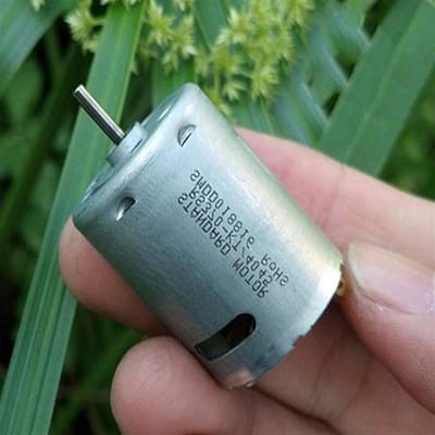 Hoge Snelheid Motor - DC Motor - Modelbouw Projecten - Sterke Magneet Prestaties - 33600 RPM - Zilverkleurig