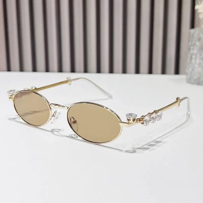 Nieuwe Modieuze Metalen Inleg Diamant Elliptisch Frame Dames Zonnebril Retro Luxe UV400 Zonnewerende Bril As shown