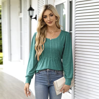 ASTRADAVI Casual Chic - Ronde Hals Dames Blouse - Stijlvolle Top met Geplooide Halslijn - Licht Groen / Small