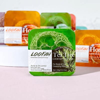 Loofah Zeepblok Tea Tree - 100g Zeep Stuk met Loofah Spons - Handgemaakte Biologische Body Bar met Luffa - Duurzaam - Handmade - Bio - Vegan - Plantaardig -