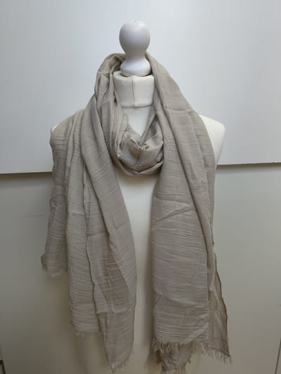 Lange dames sjaal Marjon-effen beige