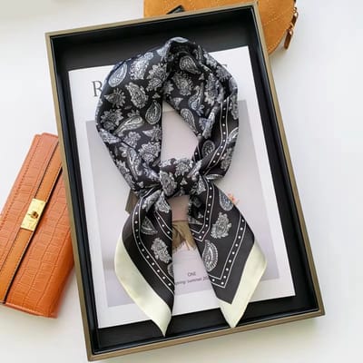 Zijden sjaal-stijl zijden sjaal voor dames - Kleurblokkenprint - Fris en delicaat - Decoratieve shawl over shirts L7384 - Cashewnoot 70*70 CM