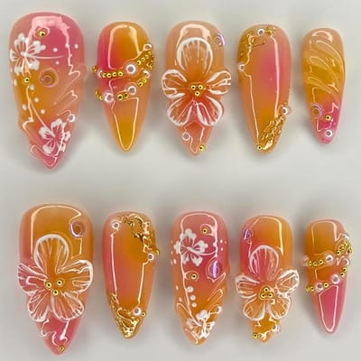 JHUBERS- Nagelstickers 24 Stuks - Kunstnagels Amandelvormig - 3D Goudparel/Kristalontwerp - Roze/Gele Gradient - Bloemen Design - Herbruikbare Lijm