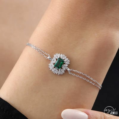OZ Jewels Zilveren Zirkonium Armband met Synthetische Rechthoekige Smaragd - Accessoires - Liefdessieraden Love Armband - Valentijnsdag - Cadeau - Moederdag - Sieraden Dames - In mooie geschenkverpakking