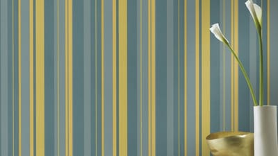 Groen goud streepjes behang rasch 546552