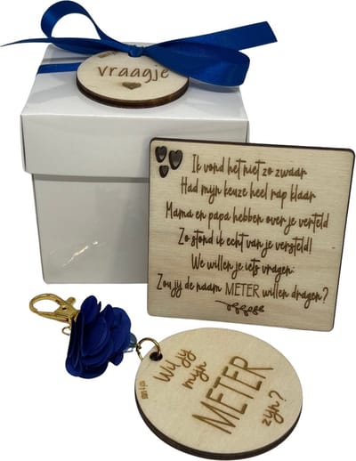 Cadeaudoosje Wil jij mijn METER zijn? | BLAUW | niet zo zwaar | sleutelhanger | meter vragen | meter worden | peettante vragen | peettante worden | cadeau | doosje met een vraag | geschenkbox