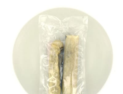 Landman Witte Kauwrolbotten met Zalmhuid (2st) - 17cm - Hondensnacks - Hondensnoepjes - Kauwbotten Hond - Kauwstaaf