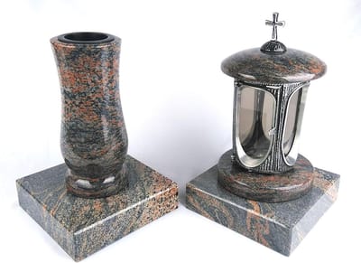 Graflamp en Vaas - Grafdecoratie Set - Herdenkingsplek Inrichten - Weerbestendig Graniet - Medium Formaat - Zilver Antiek