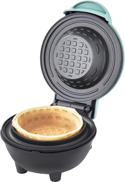 IJshoorntjes Maker - Wafelijzer Kegels - Desserts Maken - Antiaanbaklaag - 17x13x17 cm - Blauw