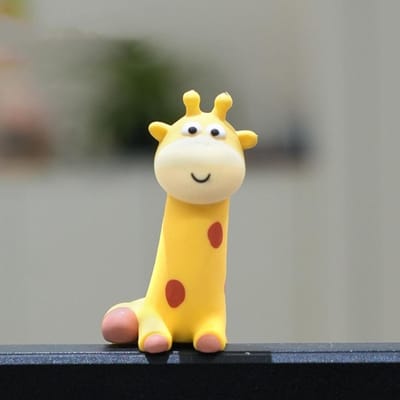 Décoration d'écran d'ordinateur : mini-figurine girafe 3D, jouet de bureau, style kawaii. gray