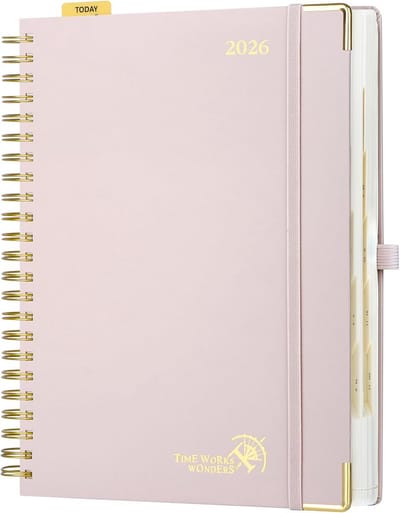 Daily Planner 2026 A4 - 12 maanden agenda januari-december 2026 - 1 dag per pagina - spiraal planner - 80g FSC papier - lichtroze