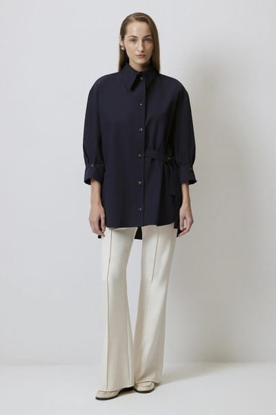 Touché Privé - Comfortabele tuniek-blouse met asymmetrische knopen - Marine - Dames