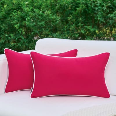 Set van 2 Waterdichte Decoratieve Kussenhoezen in Felroze voor Buiten, Perfect voor Patio, Sofa en Tent (30x50cm)